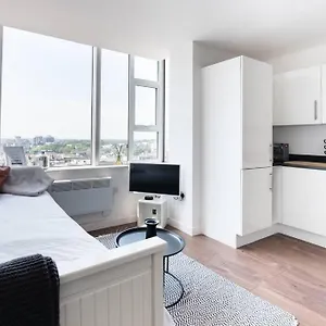 https://skyline-central-bournemouth-apartment.tophotelsbath.com