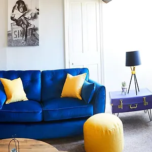 Apartment The Penthouse Queen Margaret's, Scarborough